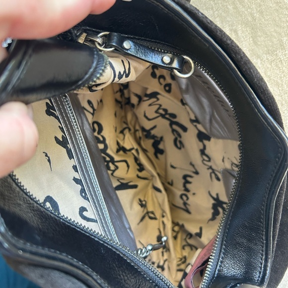 Juicy Couture Y2K “Live for Juicy” black velour bag 🖤🩷🩶 - Picture 8 of 12